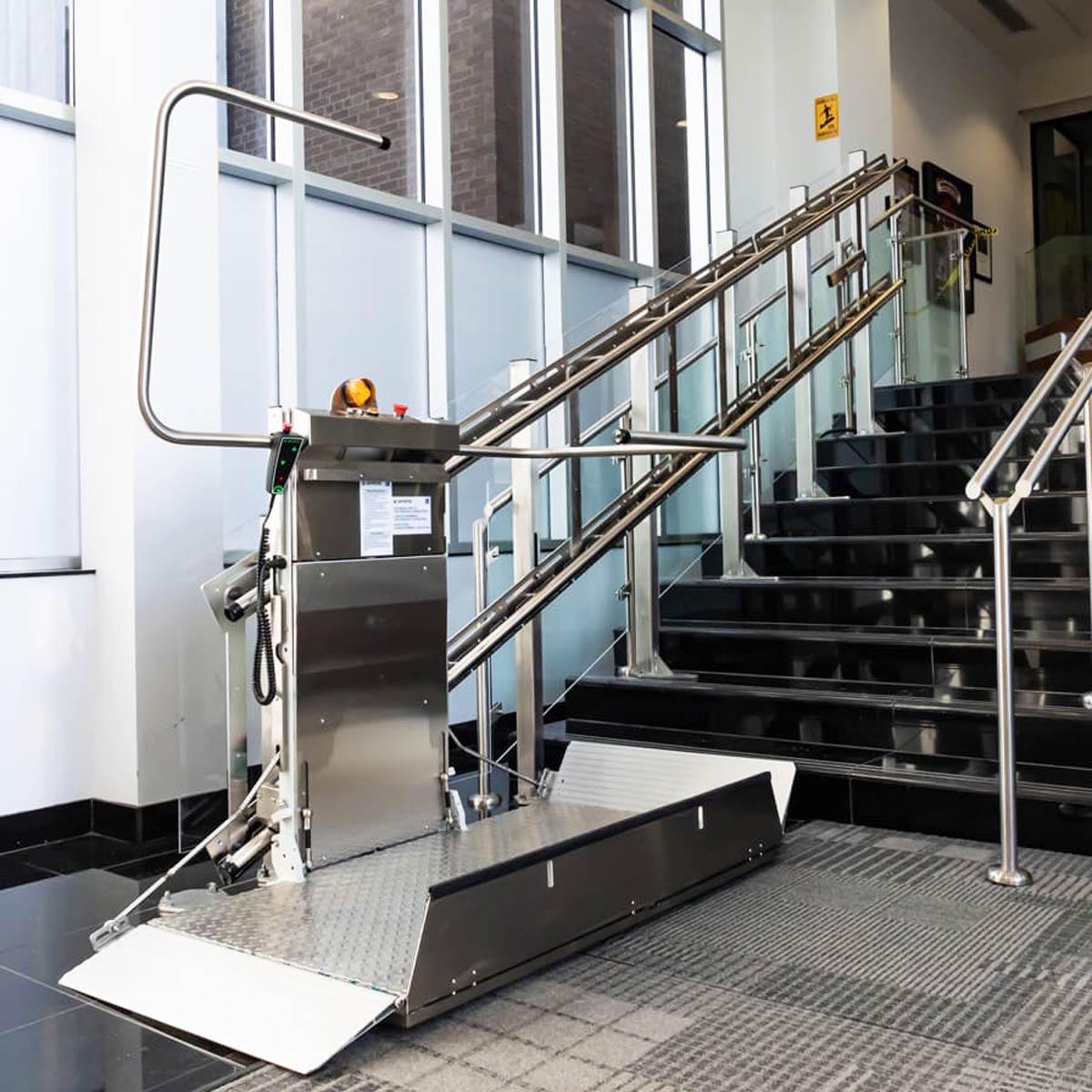 inclined platform lift